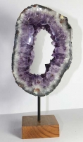 Amethyst Ring (Scheibe) Nr. 131 auf Holzsockel