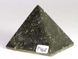 Pyrit Pyramide Nr. 468