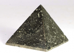 Pyrit Pyramide Nr. 468