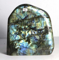 Labradorite forme libre No. 150