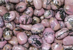 Rhodonite multicolore pierres roules Australie